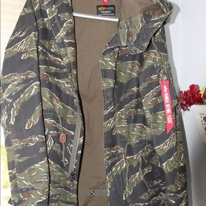 Alpha Industries Camouflage Field Coat